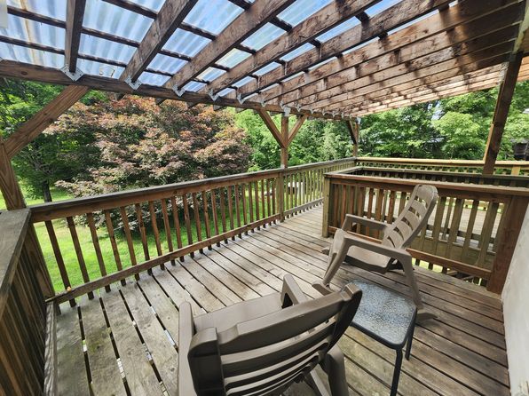 179 Lower St APT 2