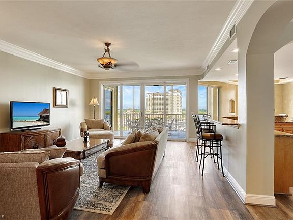 3rd image of 6081 Silver King Blvd Unit 605