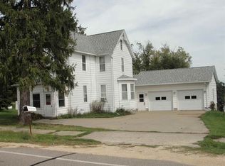 5213 Sherrill Rd, Sherrill, IA 52073