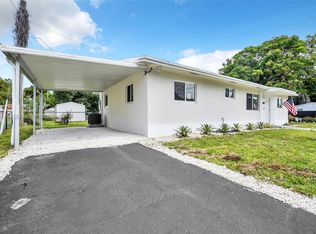1401 NE 152nd St #0, Miami, FL 33162