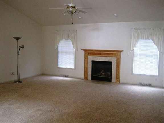 5th image of 603 Annecy Park Cir