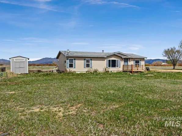 501 Timber Ave, Fairfield, ID 83327