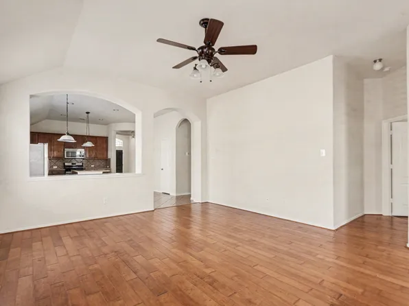 21507 Rose Mill Dr, Kingwood, TX 77339