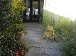 6302 Chesapeake Cir, Stockton, CA 95219