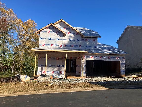 2nd image of 405 Landstone Ter