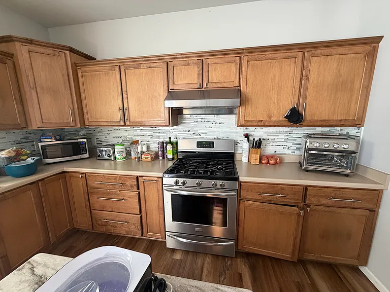 2618 Twin Pine St — Photo 11
