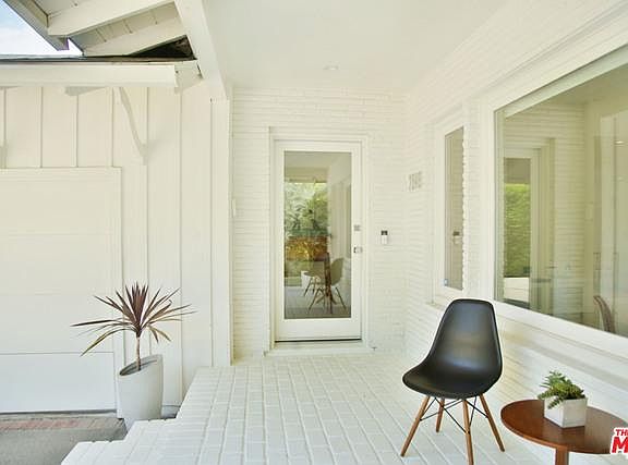3rd image of 2849 Westbrook Ave