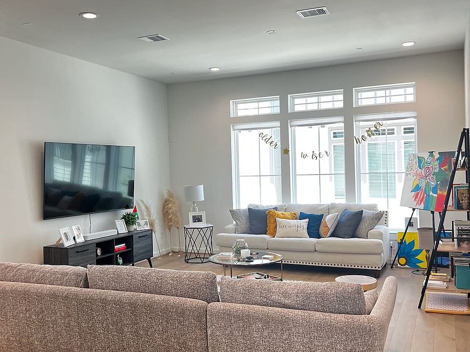 1st image of 4310 Marina St #1