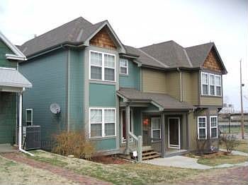 1st image of 406 Ann Ave
