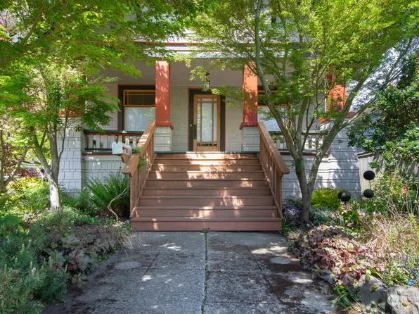 1200 N 44th Street, Seattle, WA 98103
