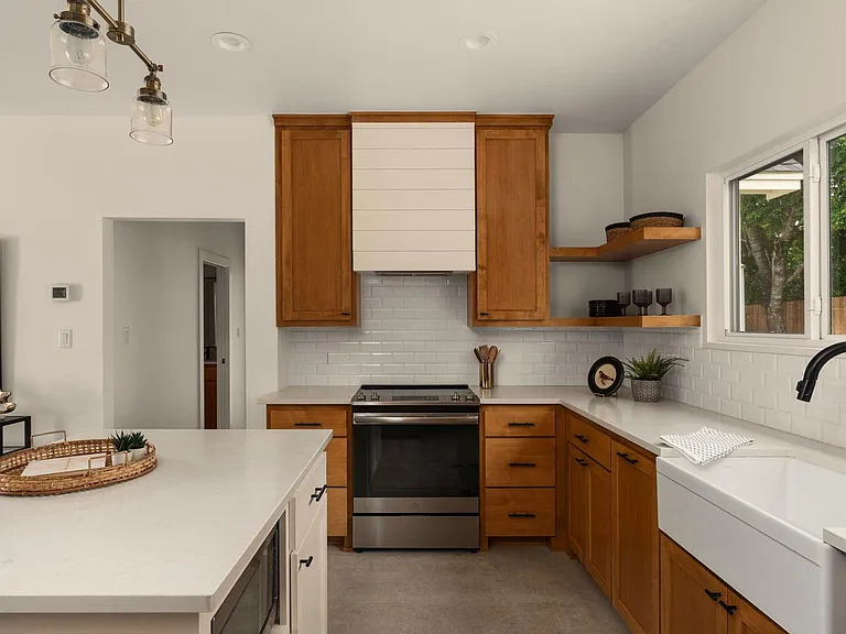 402 E Ash Dr — Photo 13
