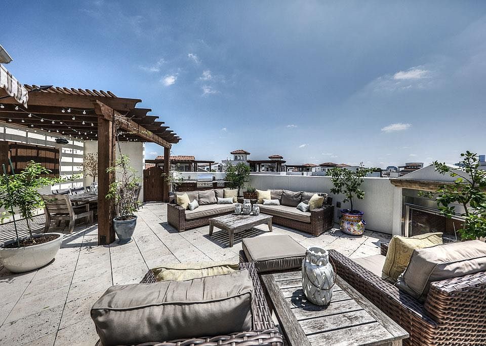 1st image of 5303 Calle Cadiz Pl