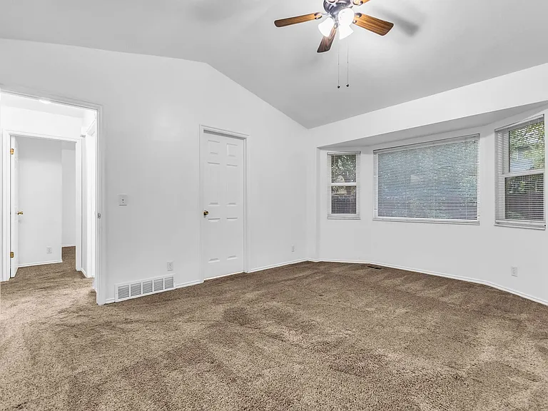 879 Rice Cir — Photo 12