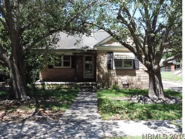 807 Bern St, New Bern, NC 28560