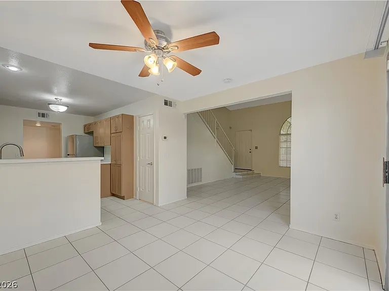 8039 Teresita Ave — Photo 16