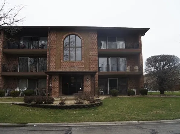 11011 Stony Creek Dr #1-3A, Palos Hills, IL 60465