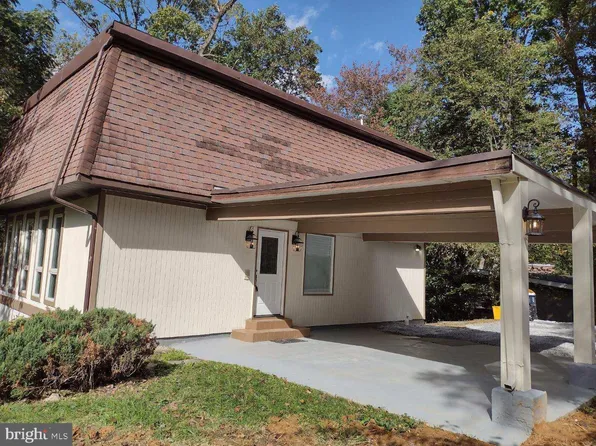 13401 Kris Ran Ct, Fort Washington, MD 20744