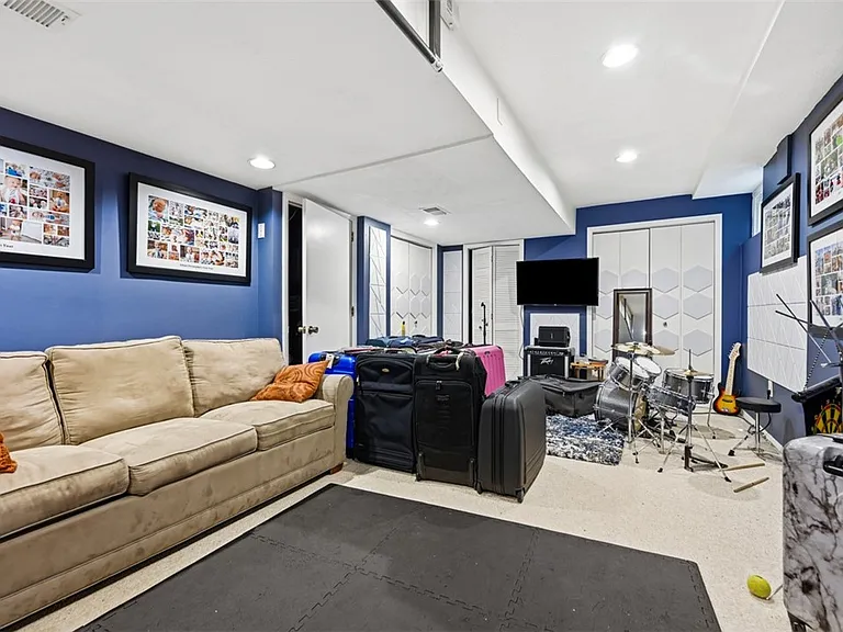2533 Riva Ridge Ct — Photo 29