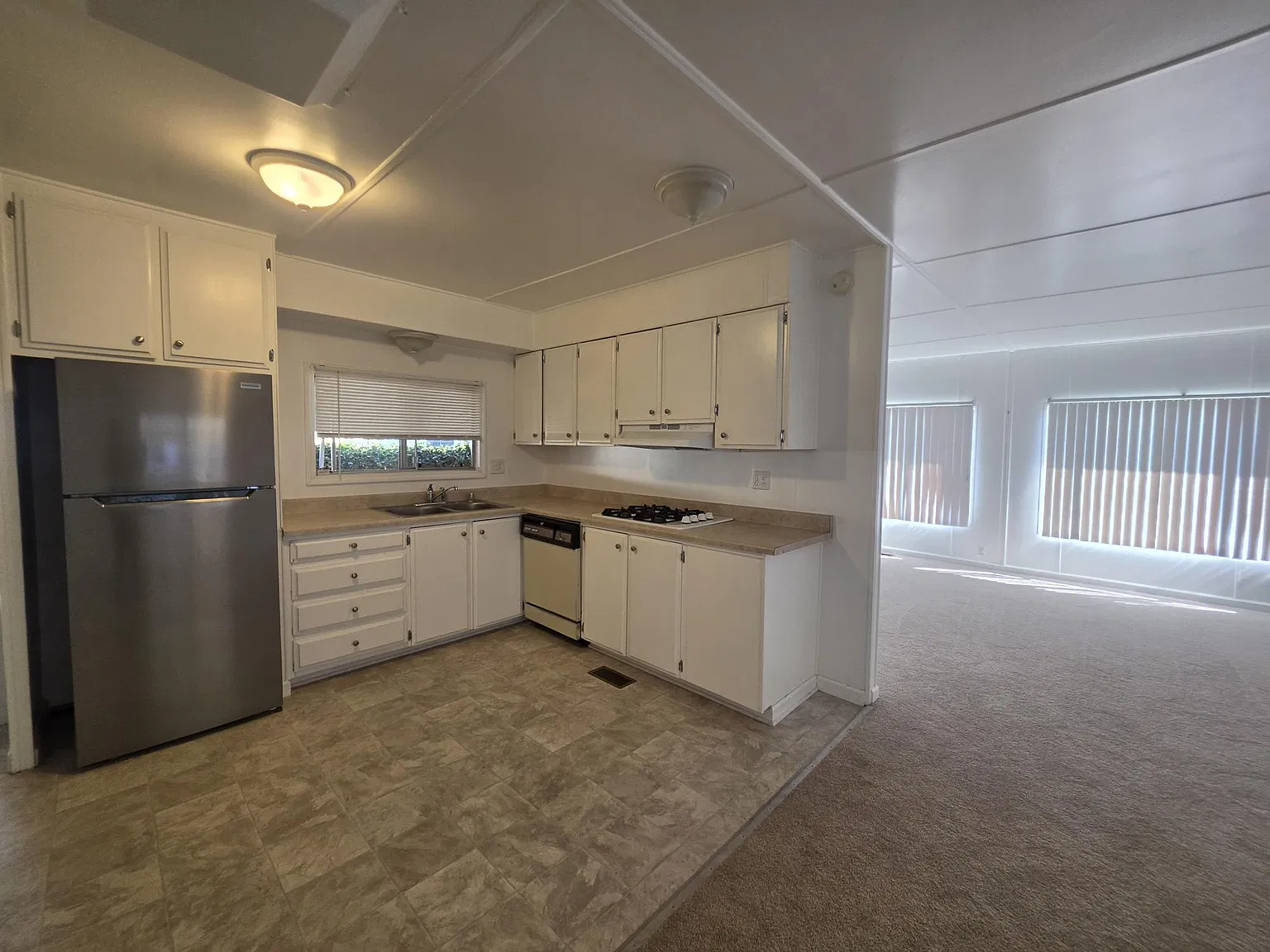 2 bed, 1120 sqft, $2,495 — Photo 3
