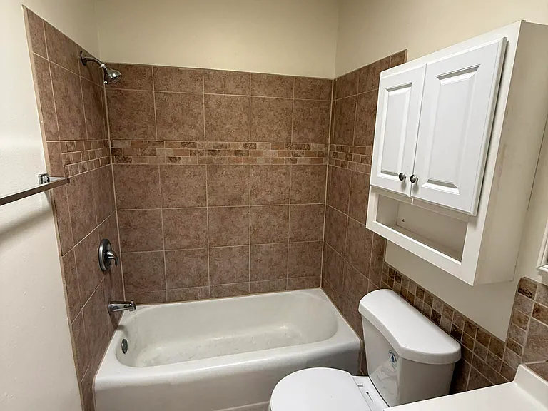 5425 E 30th St #2 — Photo 13