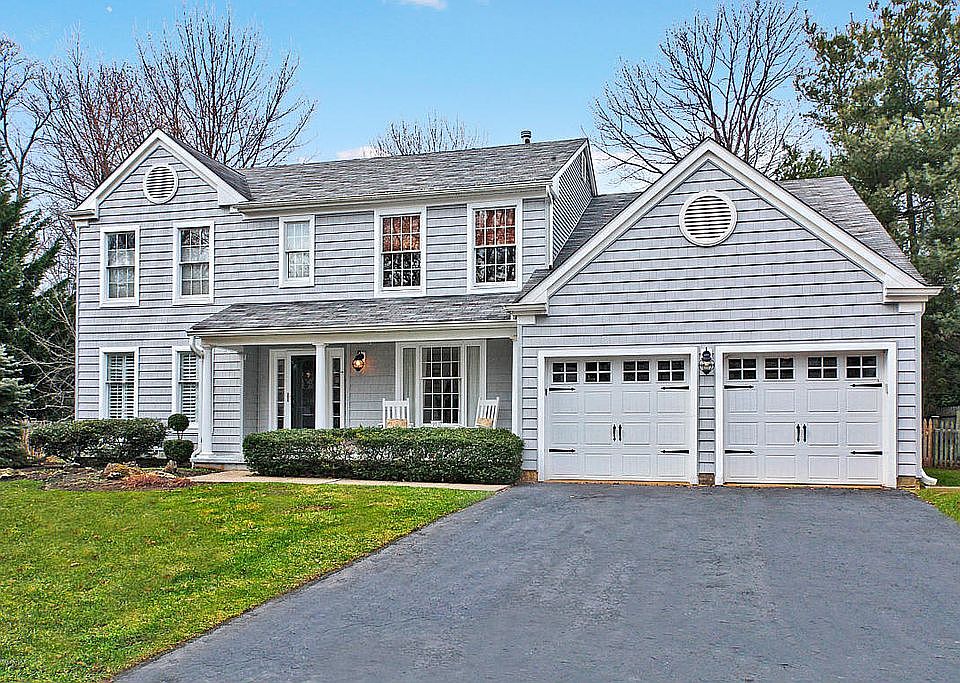 1st image of 4 Denise Ct