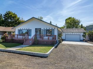 949 W Old Melrose Rd, Roseburg, OR 97471