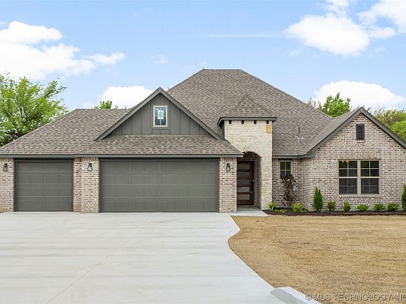 2nd image of 18494 S Quail Meadow Dr