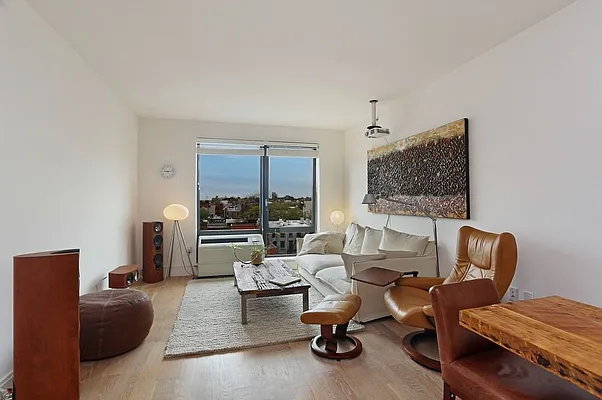 Rented by Citi Habitats | media 32