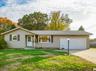 2238 Hummingbird Ln, Washington, IL 61571