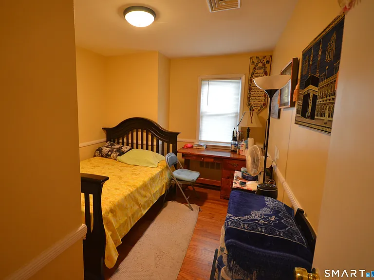 765 Birmingham St — Photo 10
