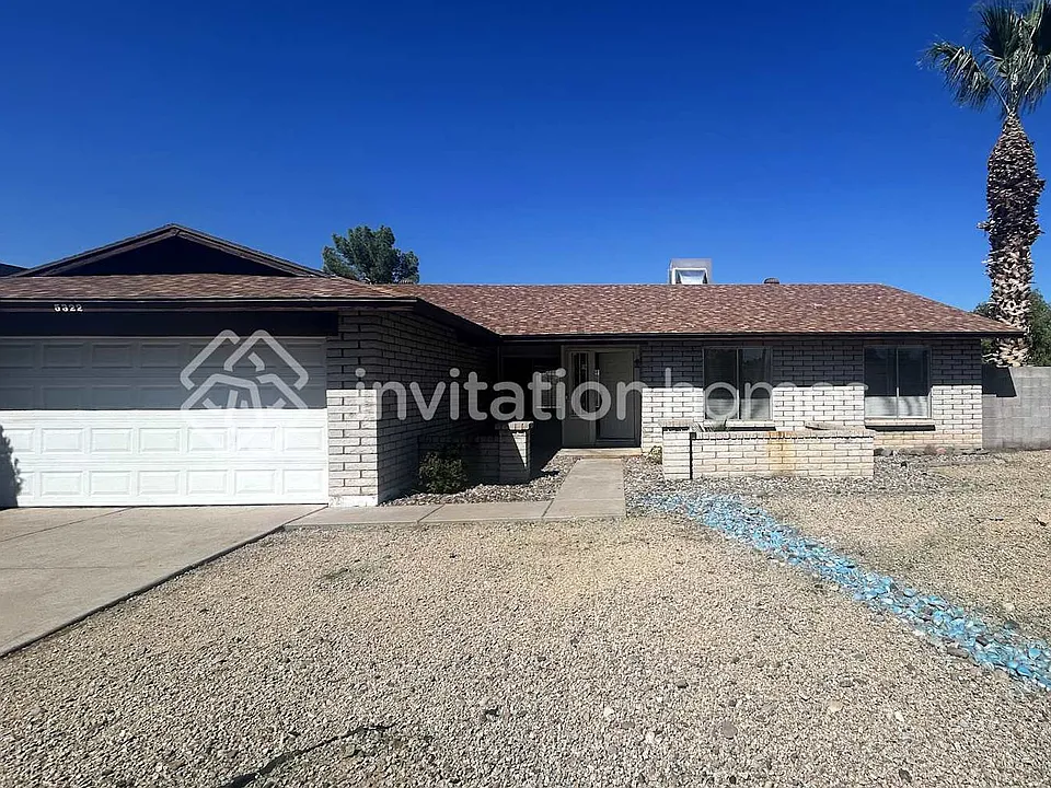 5322 W Seldon Ln
