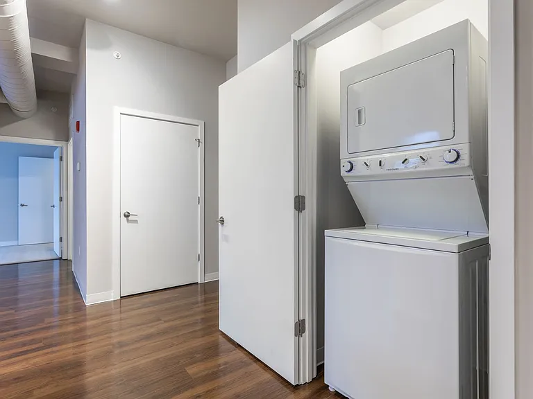 Charming 1 Bedroom/1 Bathroom Apartment Unit in Downtown Baltimore, MD! Unit 416 — Photo 59