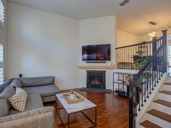 3rd image of 249 Esfahan Ct