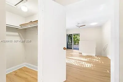 3025 Mary St #1 — Photo 12