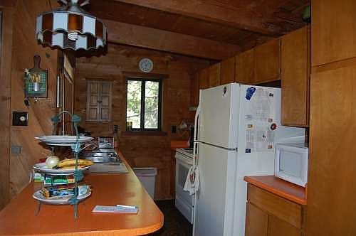 5th image of 2095 W Lake Blvd