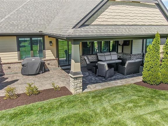 5th image of 1406 Huntland Ct S