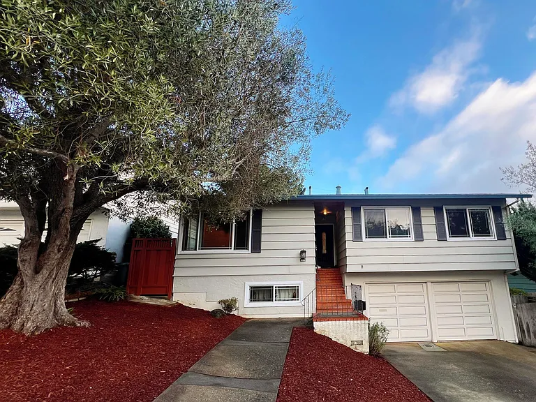 1235 Sheila Ln — Photo 12