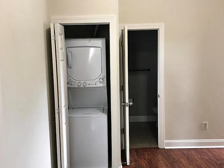 5519 Baum Blvd #8 — Photo 8