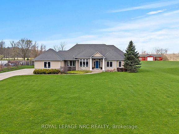 4th image of 2615 Miller Rd