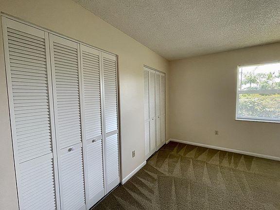 2nd image of 544 SW 35th St #17097773