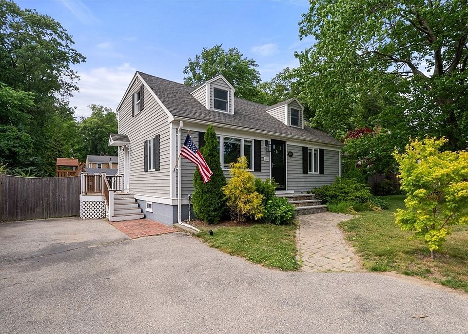 1st image of 169 Pond St