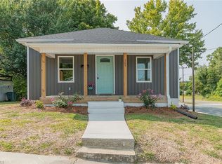 365 Hay St, Mount Airy, NC 27030