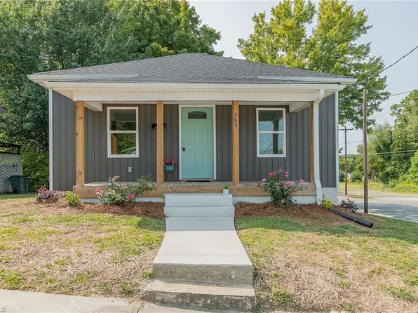 365 Hay St, Mount Airy, NC 27030