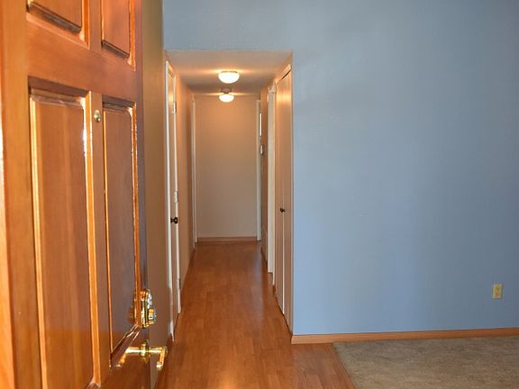 3rd image of 9386 Sparks Way