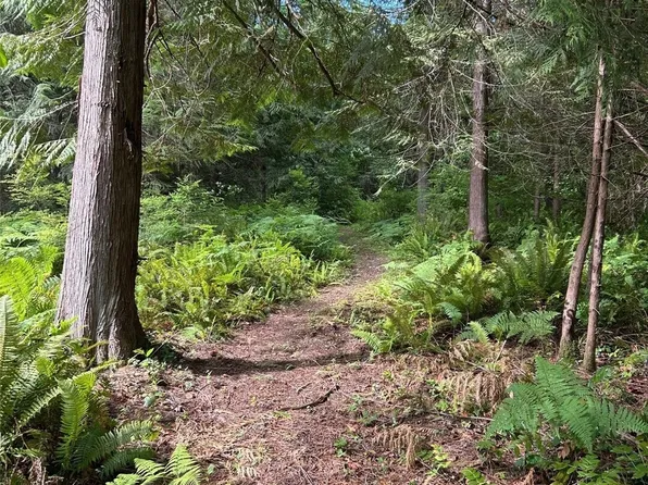 19545 Laurene Lane NW, Poulsbo, WA 98370