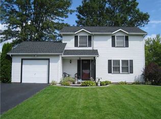 80 Doewood Ln, Rochester, NY 14606