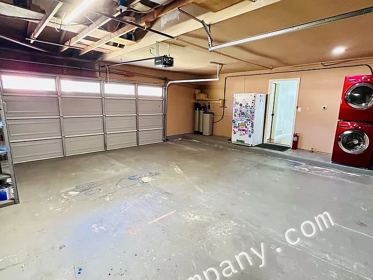 1564 Cavern Point Ct — Photo 60