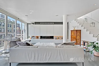 Rented by (Legacy) Elegran