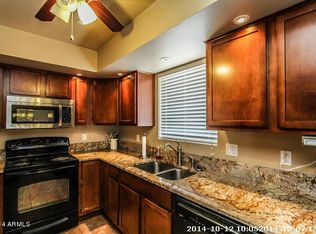 9805 E Navajo Pl, Sun Lakes, AZ 85248