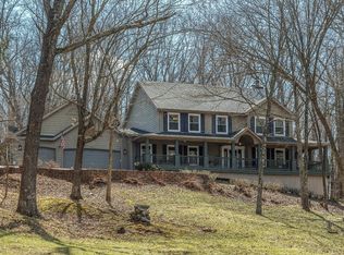 1865 Shiloh Woods Rd, St. Louis, MO 63005